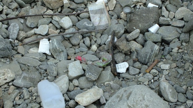 trash camping litter 5