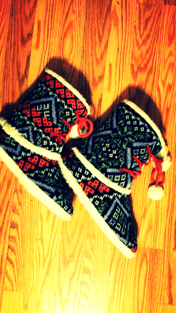 urban outfitter slippers